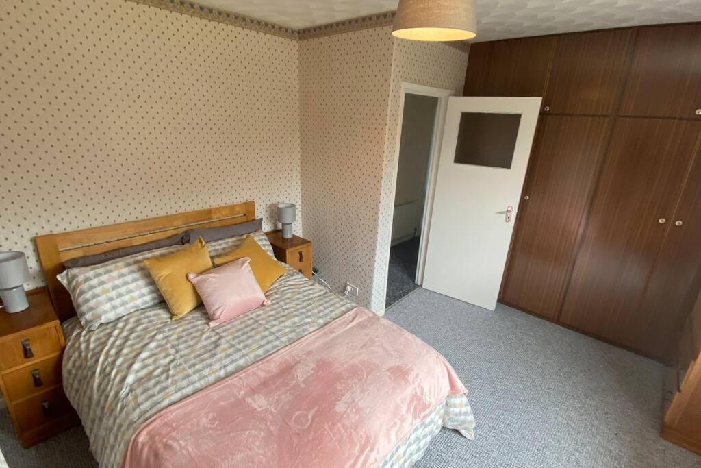 Sea House, Castlerock - Hosts 6, 3 Bedroom House Экстерьер фото